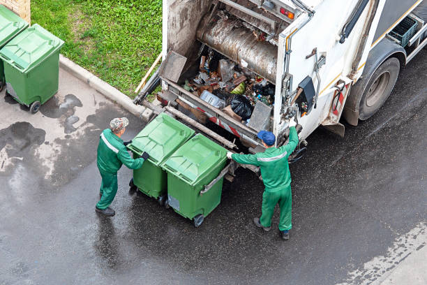 Best Yard Waste Removal  in Runaway Bay, TX